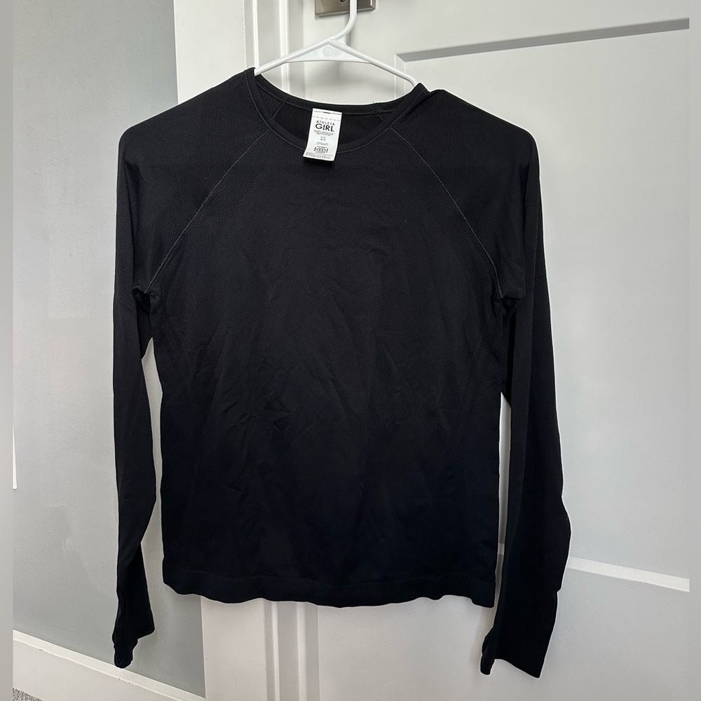 Athleta Girl Long Sleeve Athletic Top